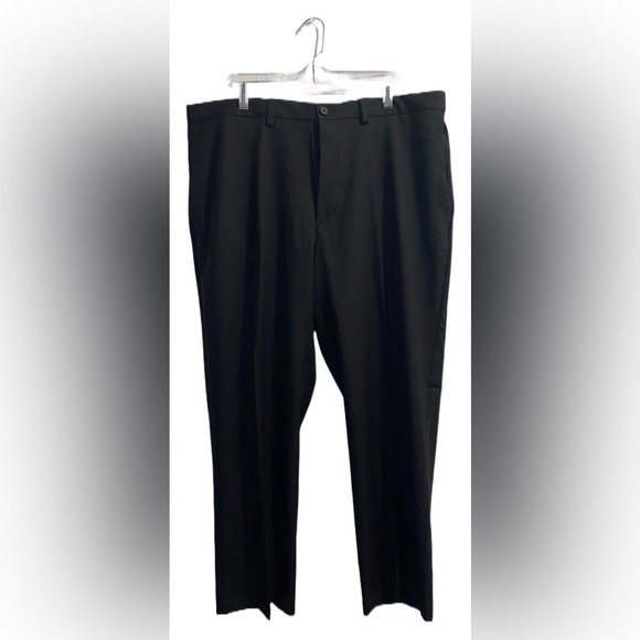 HAGGAR SHIRT GRIPPER CLASSIC FIT PANTS MEN SIZE 42W x 29L - Picture 1 of 3